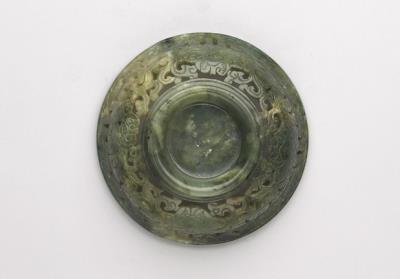 图片[3]-Jade lid with openwork Indian lotus scrolls, Qing dynasty (1644-1911)-China Archive